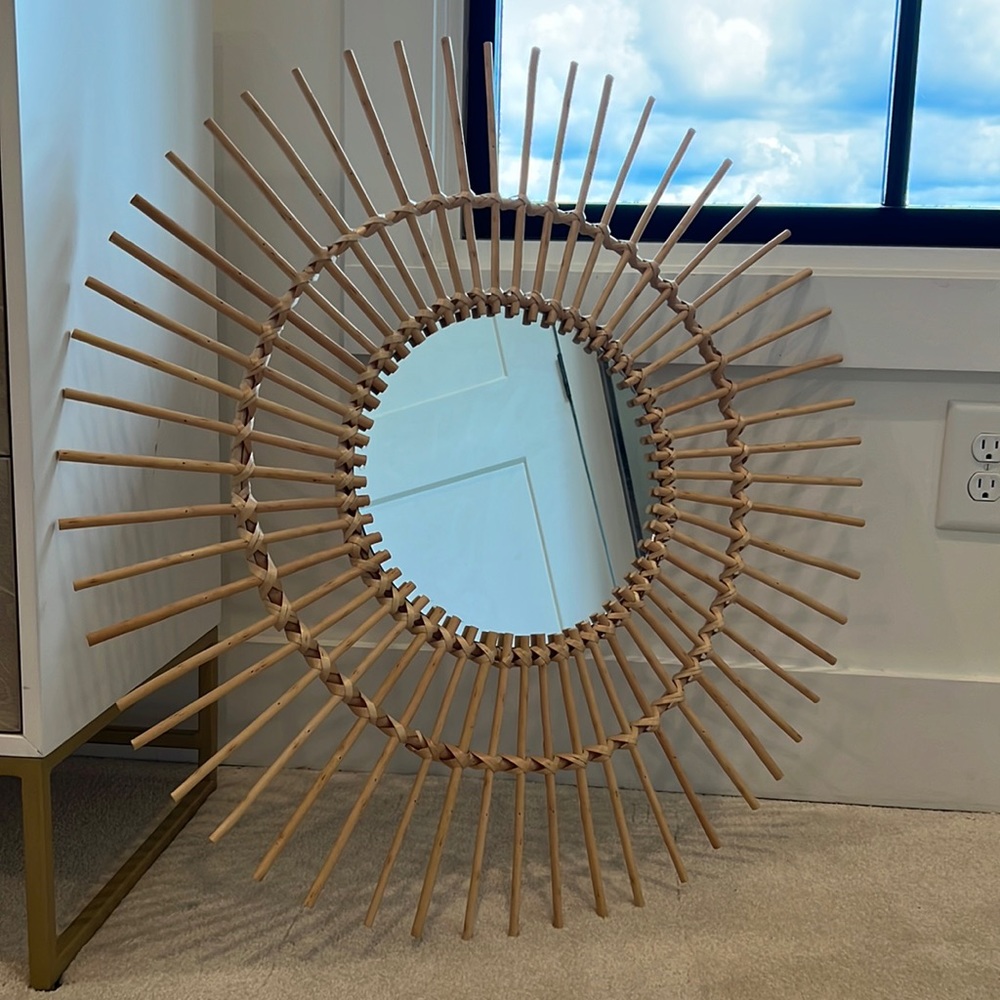 Picture/Mirror